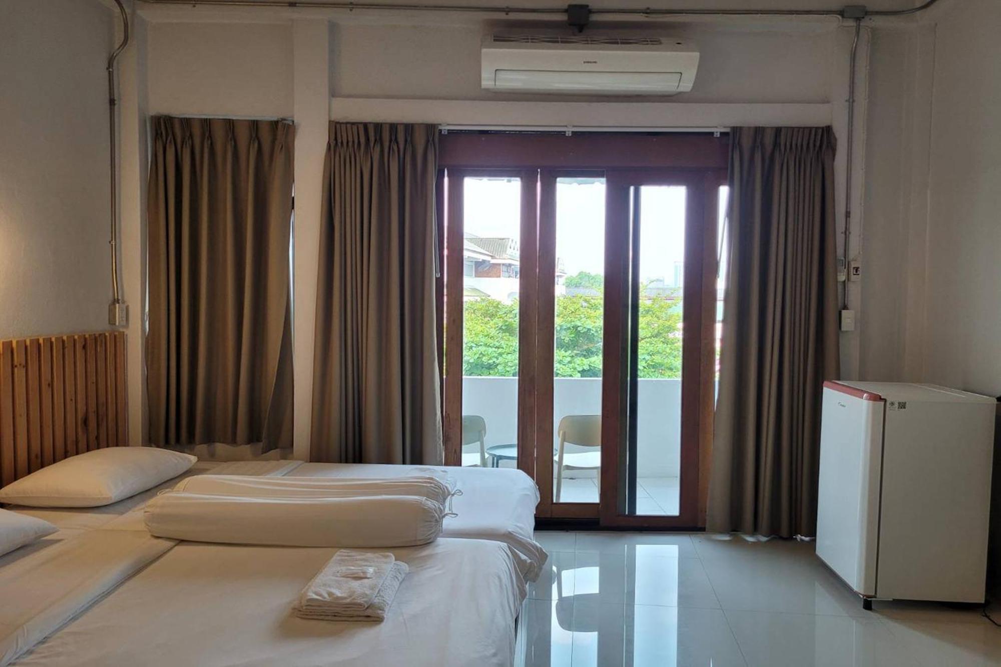 Asaya House Hotel เชียงใหม่ ภายนอก รูปภาพ