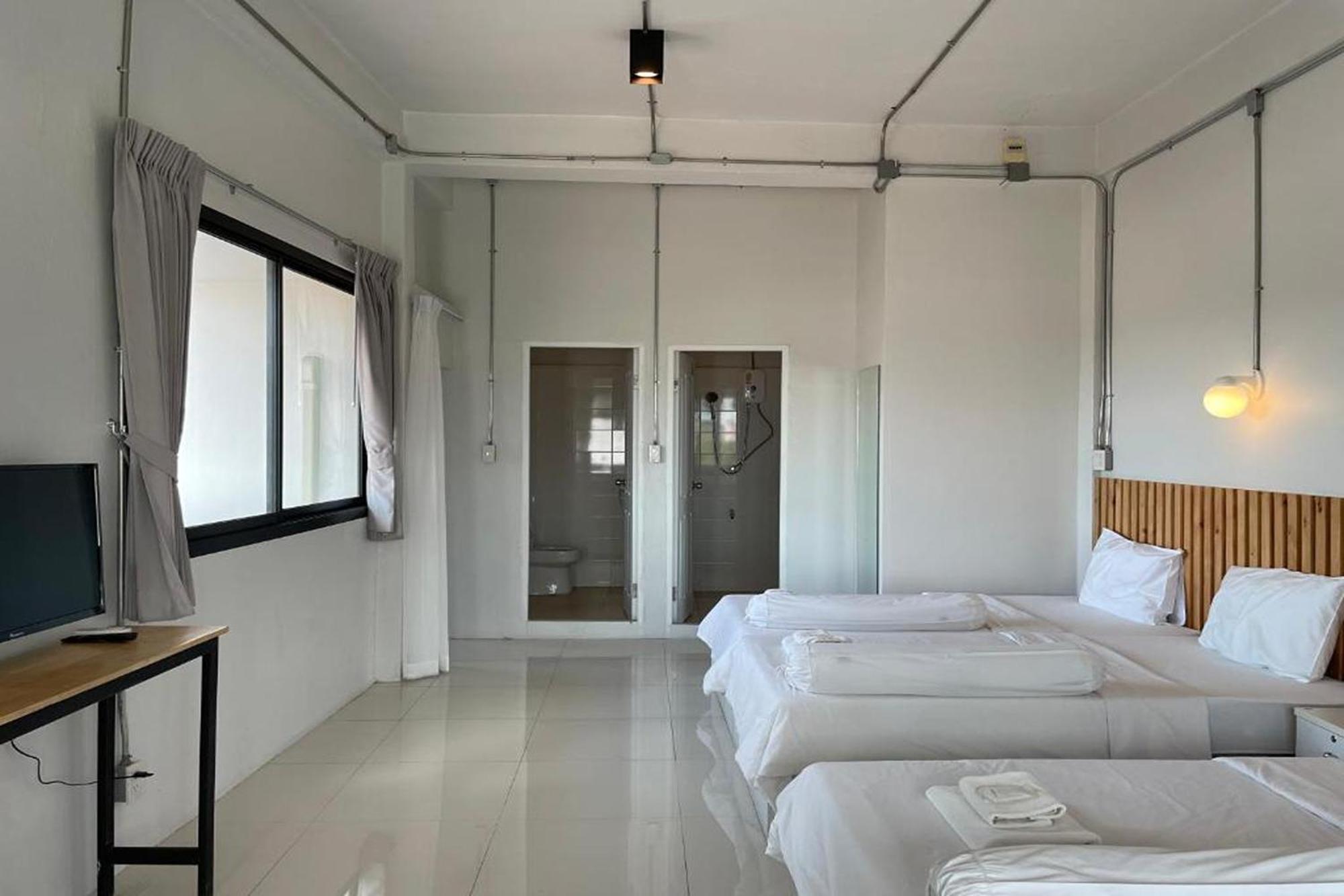 Asaya House Hotel เชียงใหม่ ภายนอก รูปภาพ