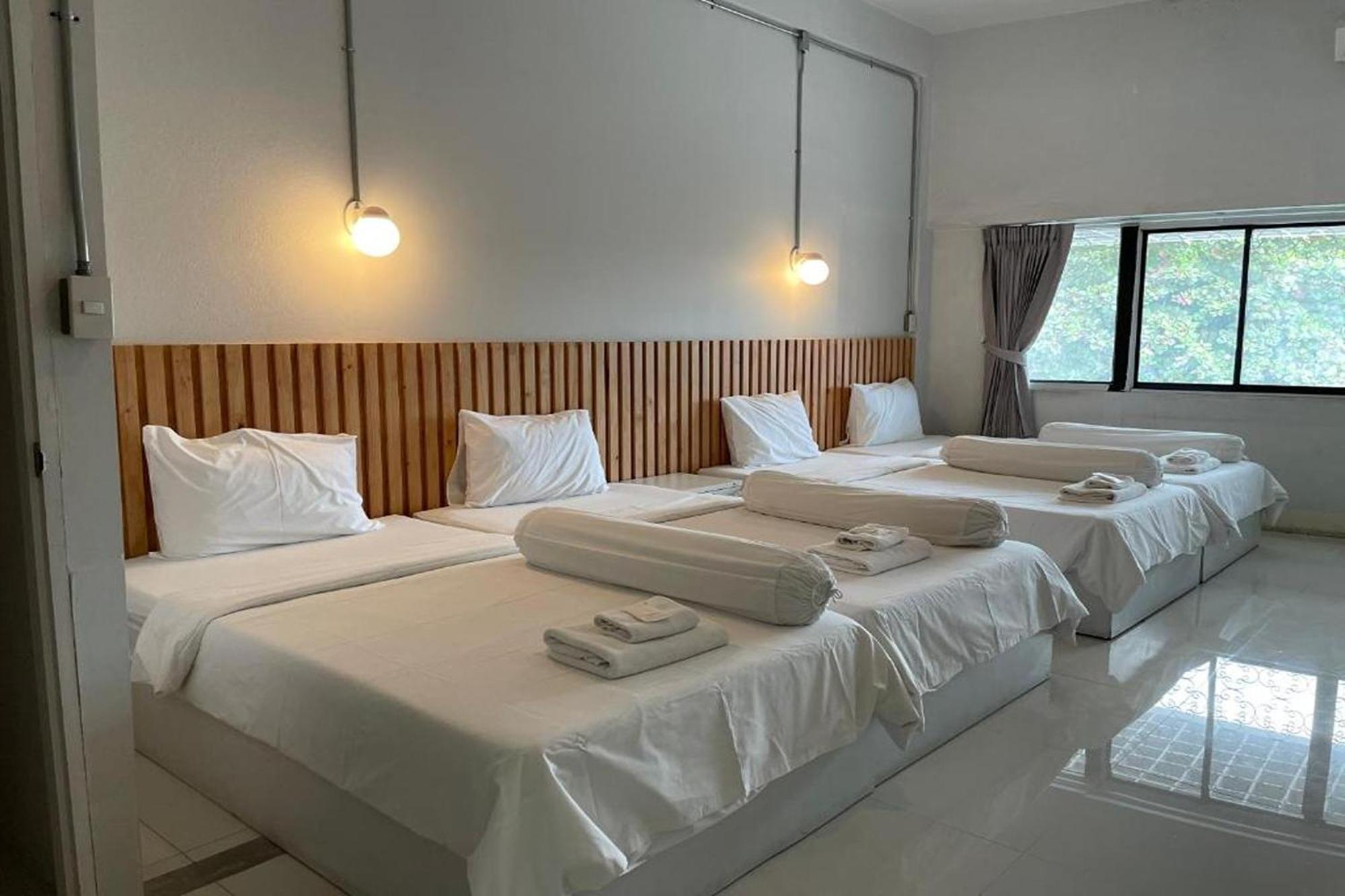 Asaya House Hotel เชียงใหม่ ภายนอก รูปภาพ