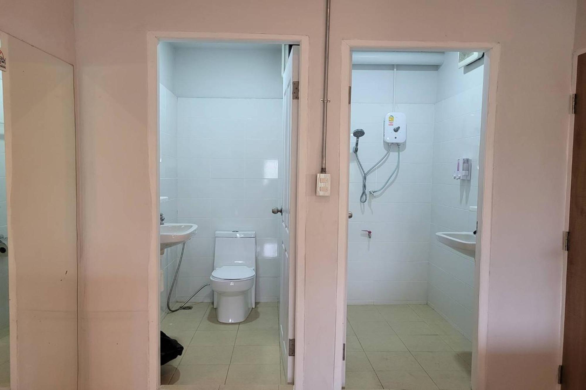 Asaya House Hotel เชียงใหม่ ภายนอก รูปภาพ