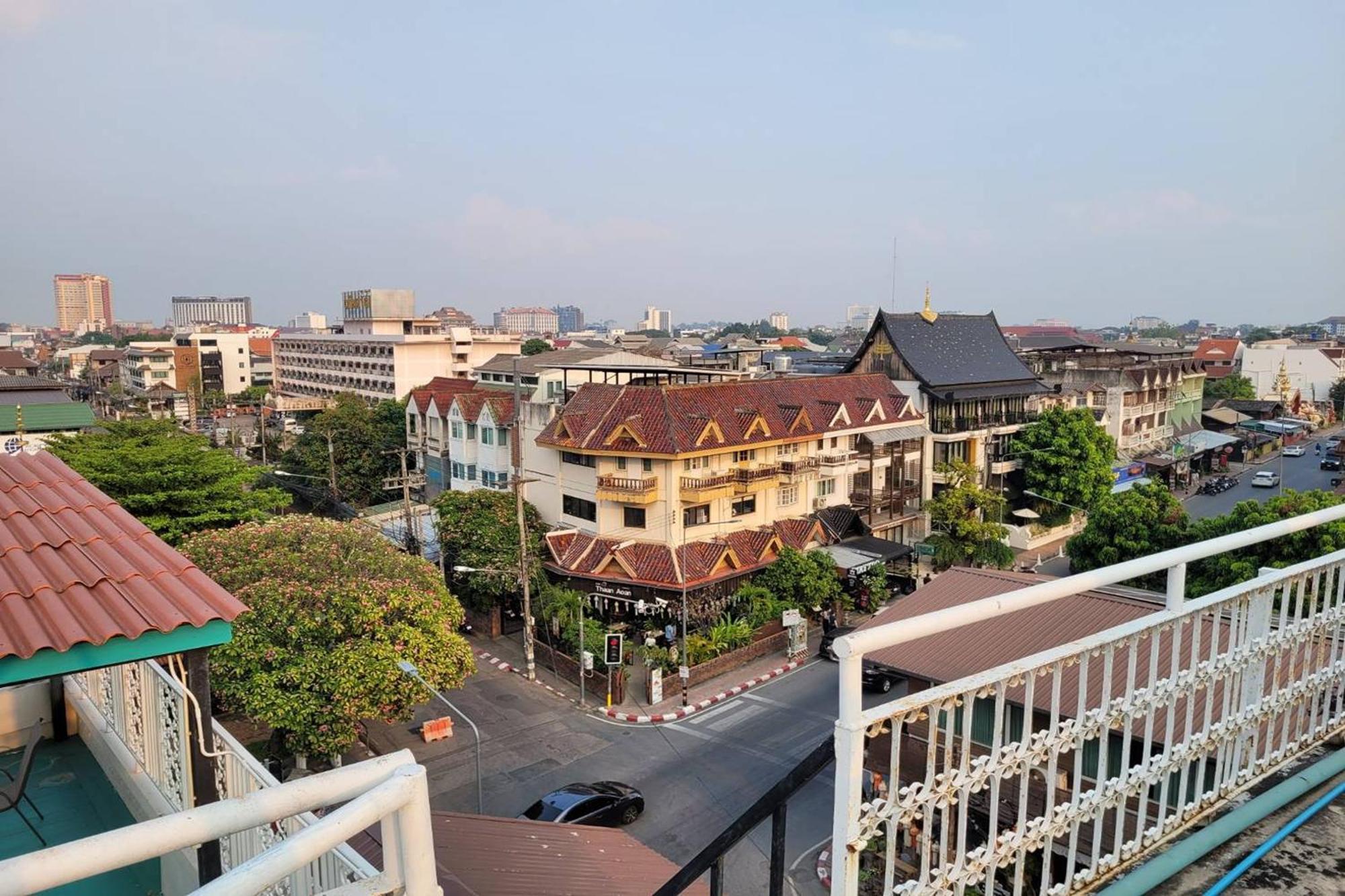 Asaya House Hotel เชียงใหม่ ภายนอก รูปภาพ